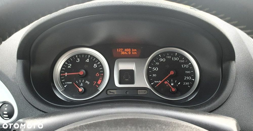 Renault Clio - 19