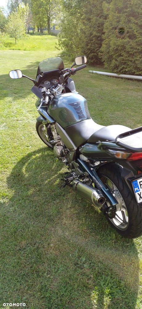 Honda CBF - 8