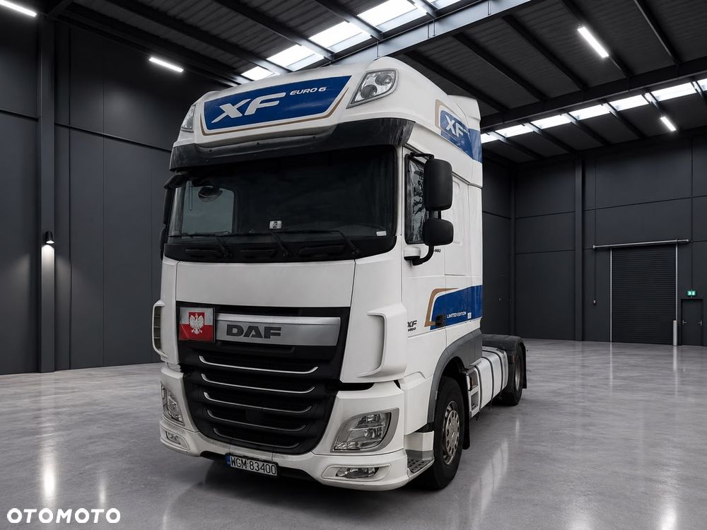 DAF XF 106.460 / AUTOMAT / TELEWIZOR / LAMPY LED / NOWE TACHO / 2016 ROK - 1