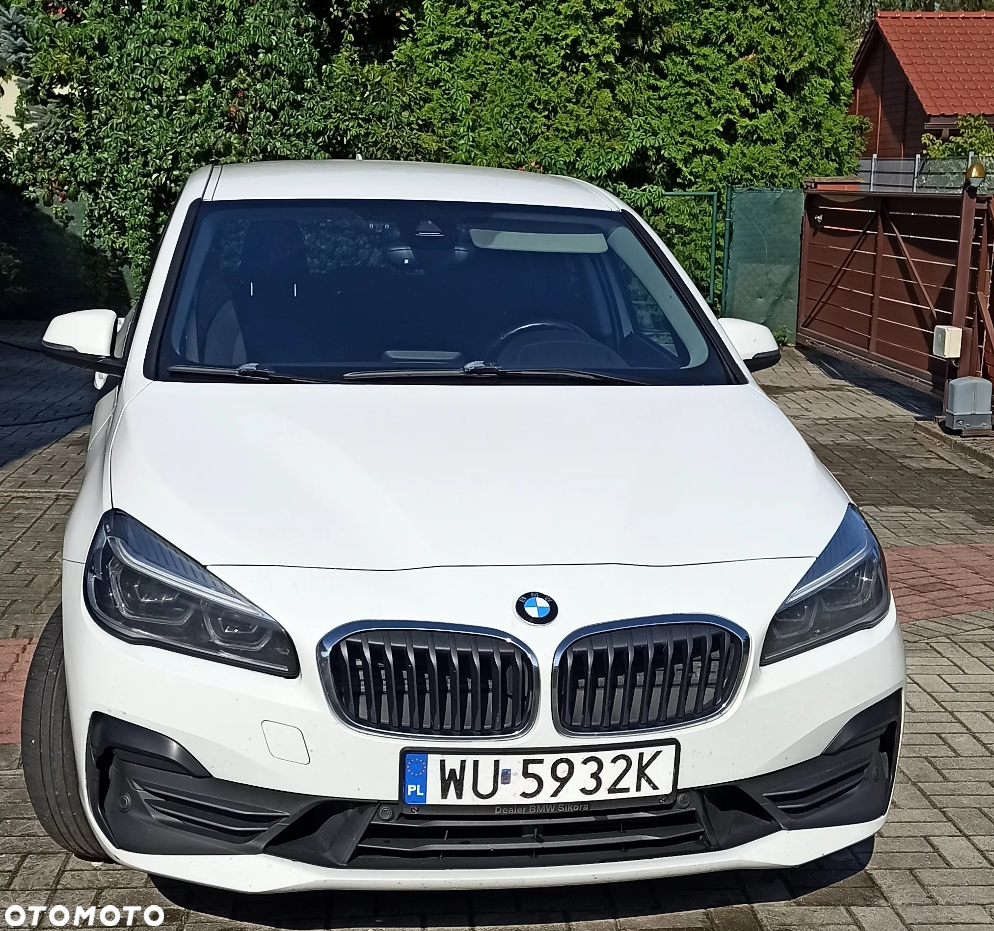 BMW Seria 2 218d - 5