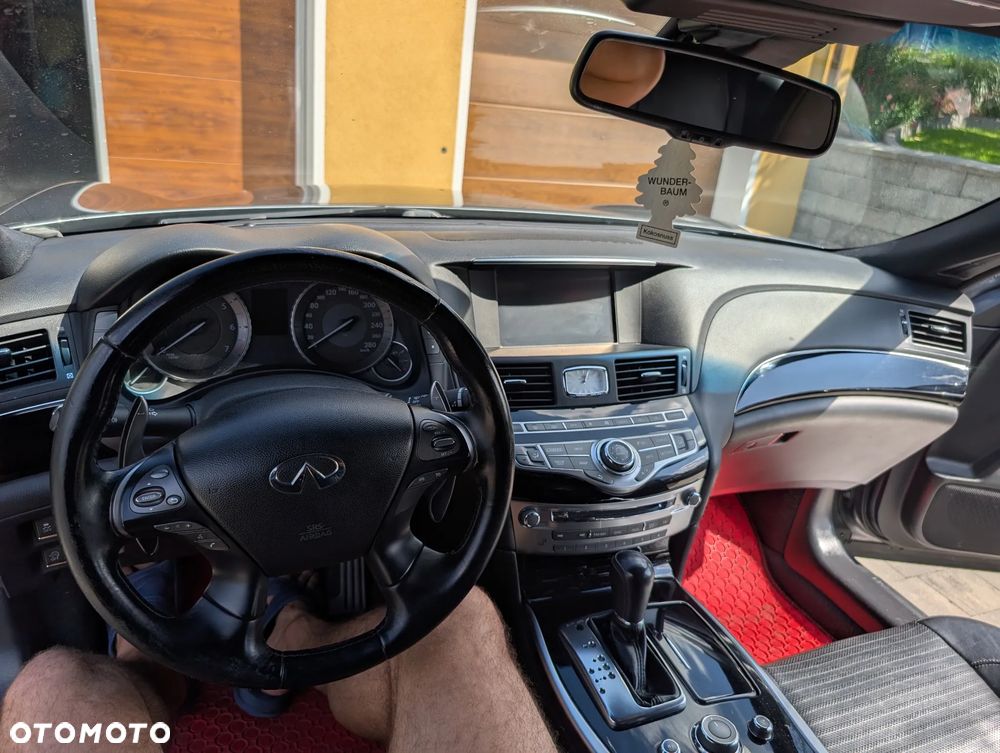 Infiniti Q70 2.2d Sport - 10