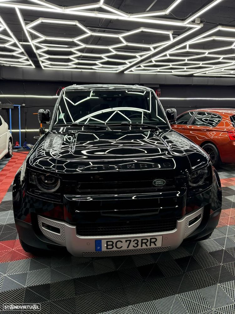 Land Rover Defender - 3