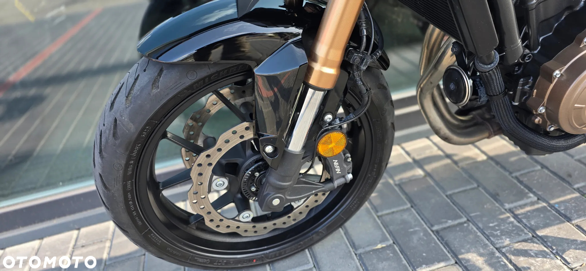 Honda CB - 32