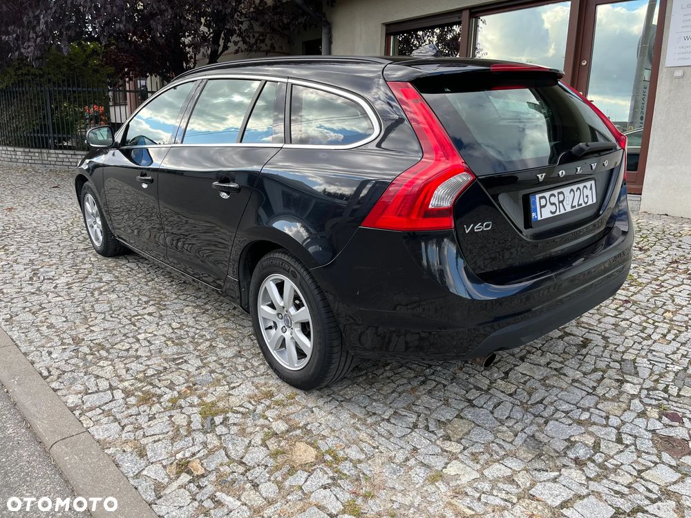 Volvo V60 D2 - 4
