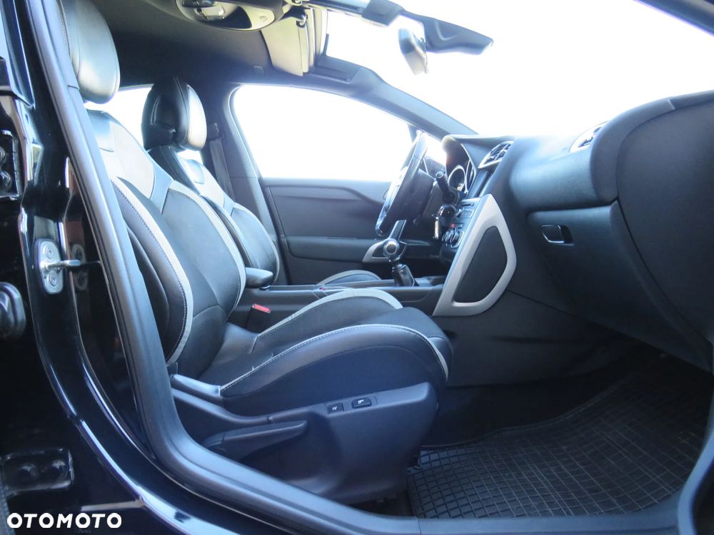 Citroën DS4 2.0 BlueHDi SportChic S&S - 37