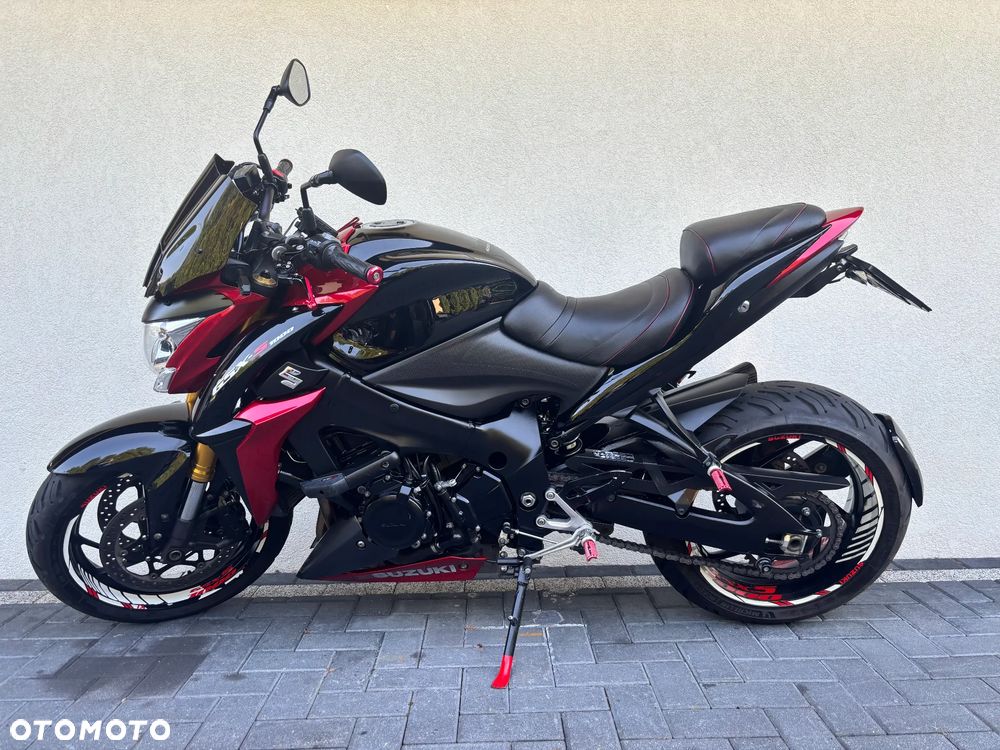 Suzuki GSX 1000 - 1