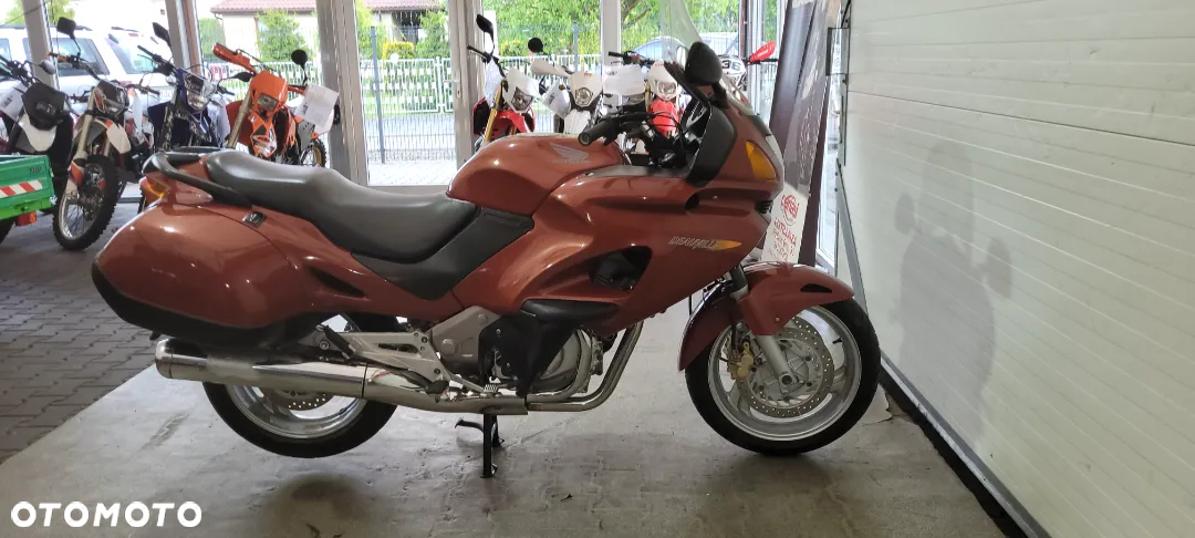 Honda NTV - 26