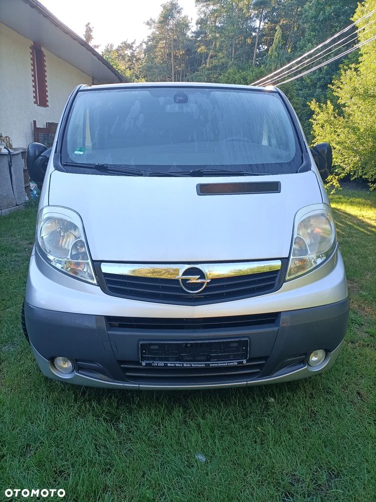 Opel Vivaro - 18