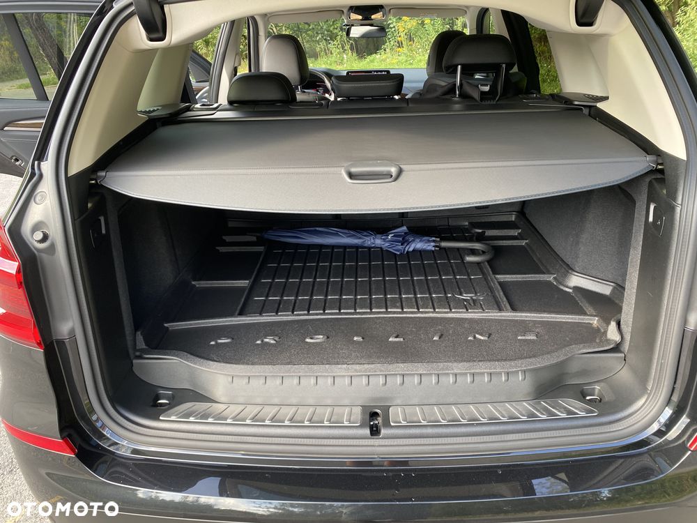 BMW X3 xDrive20i Luxury Line - 7