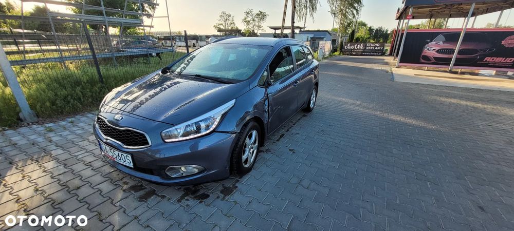 Kia Ceed 1.6 GDI L - 12