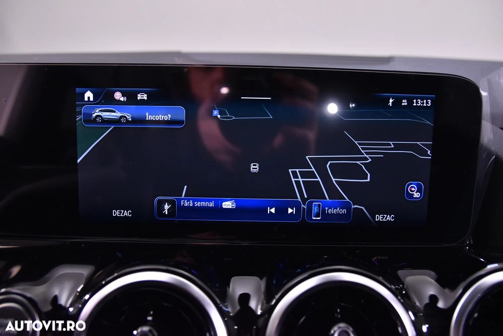 Mercedes-Benz GLA - 26