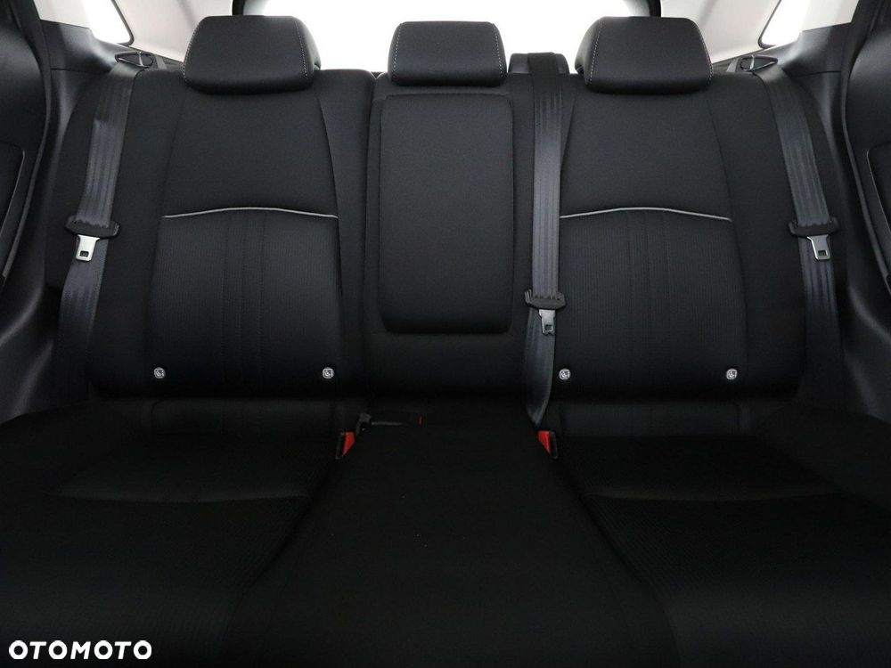 Mazda CX-3 SKYACTIV-G 120 FWD Center-Line - 18
