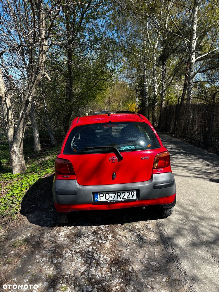 Toyota Yaris - 2