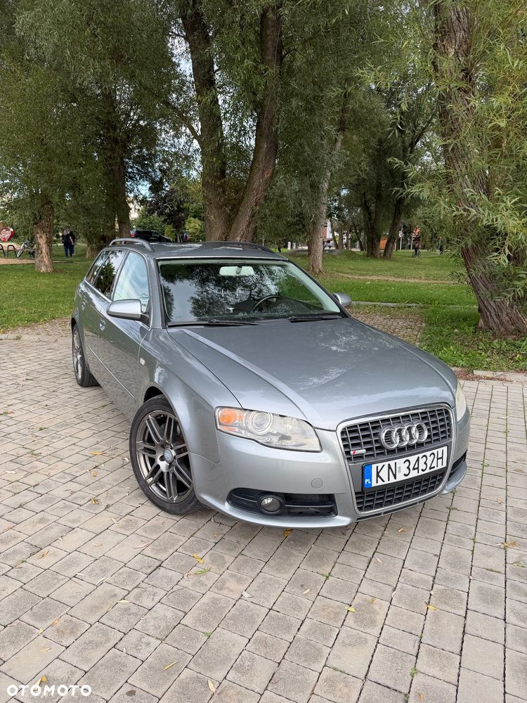 Audi A4 Avant - 1
