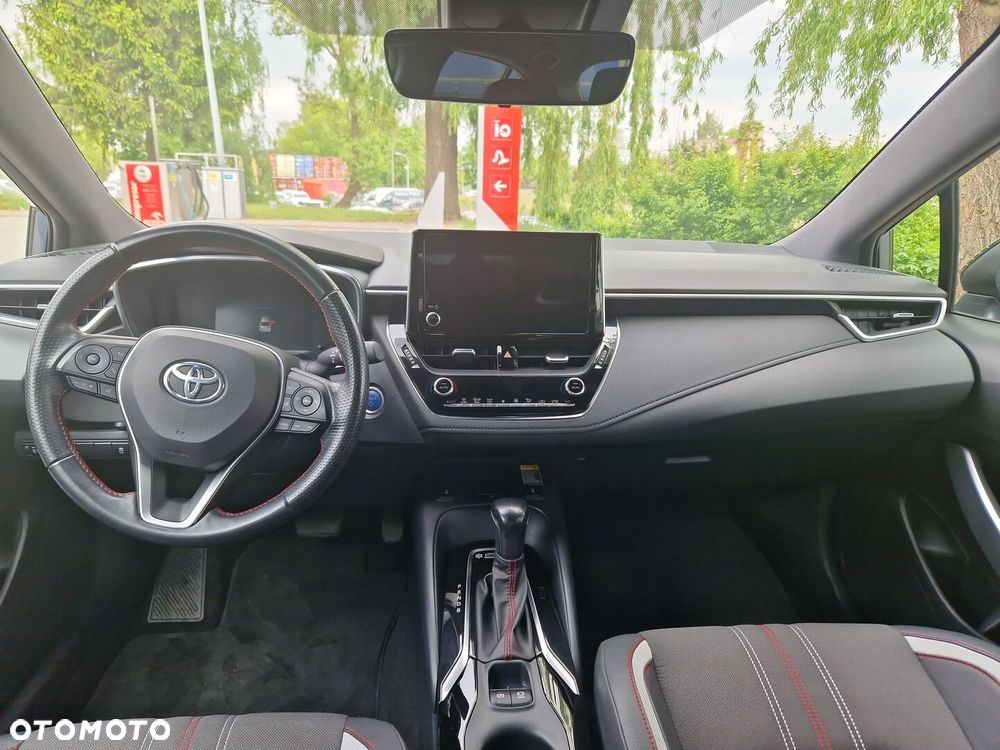 Toyota Corolla - 11