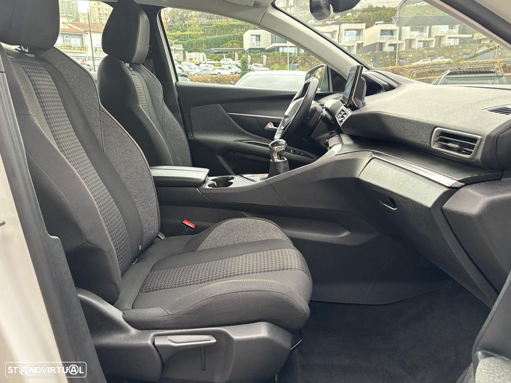 Peugeot 3008 1.2 PureTech Active Pack - 7