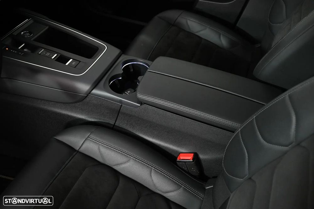 Citroën C5 Aircross 1.6 Hybrid Shine e-EAT8 - 23