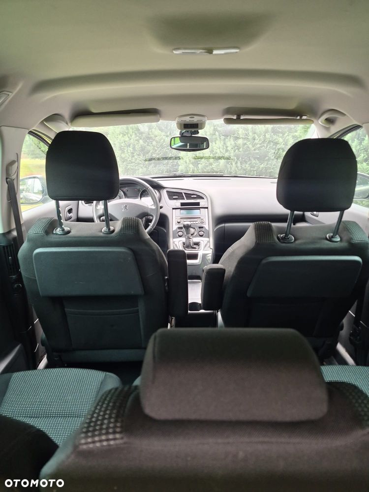 Peugeot 5008 1.6 THP Premium - 8