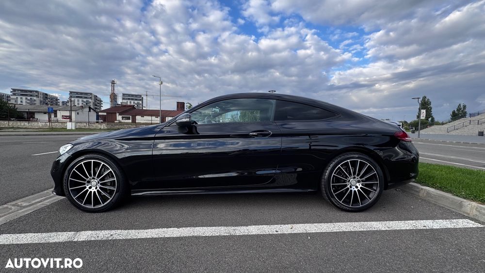 Mercedes-Benz C 220 d Coupe 9G-TRONIC AMG Line - 9