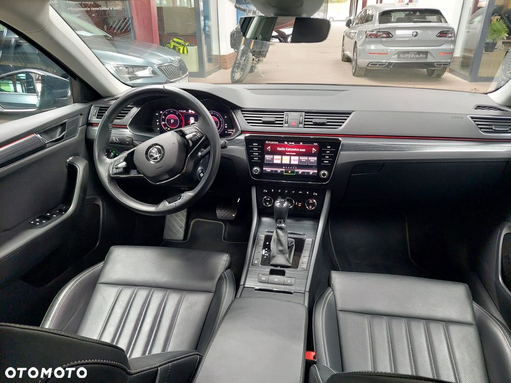 Skoda Superb 2.0 TDI SCR Active DSG - 13