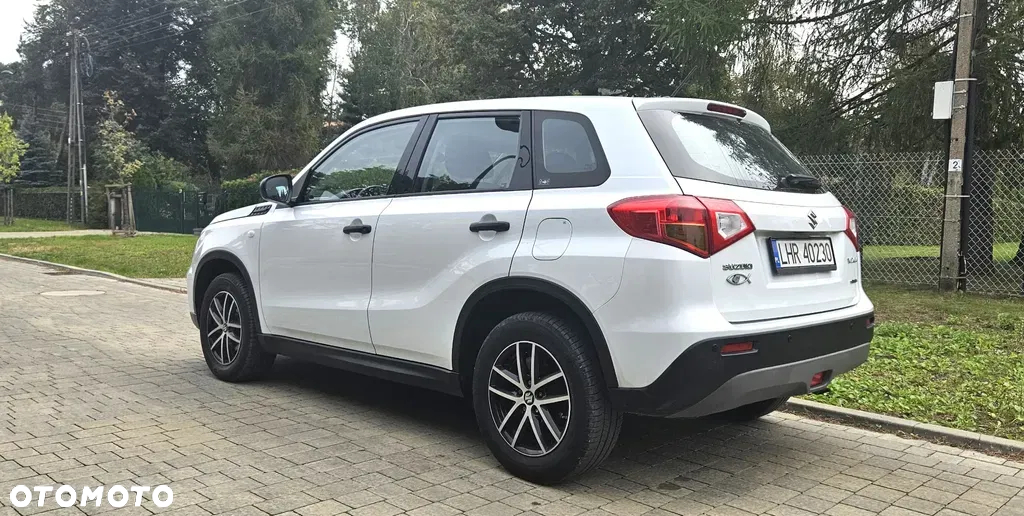 Suzuki Vitara 1.6 Comfort 4WD - 8
