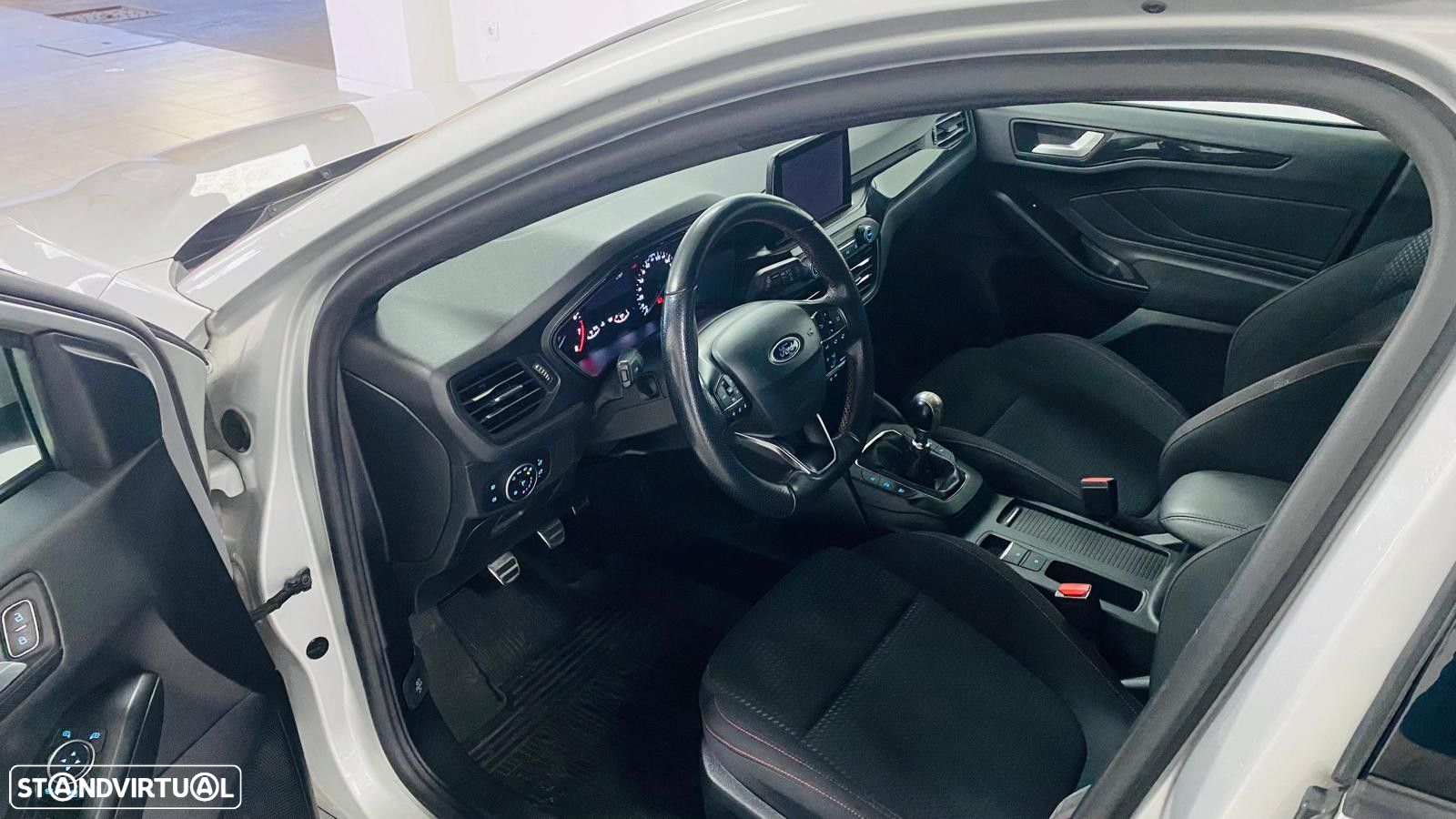 Ford Focus SW 1.0 EcoBoost ST-Line - 2