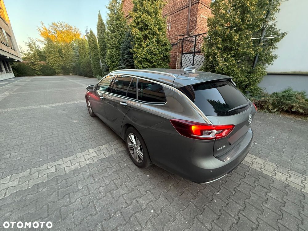 Opel Insignia 2.0 CDTI Cosmo S&S - 9