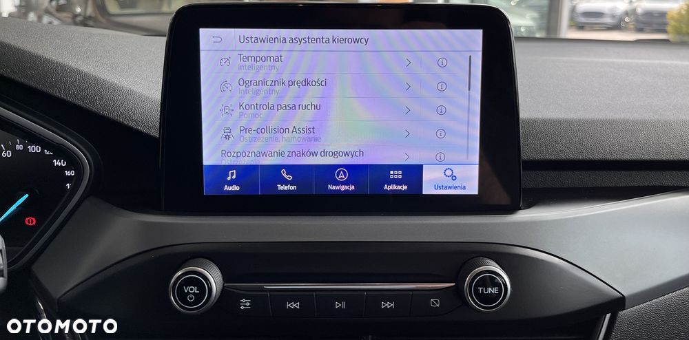 Ford Focus 1.5 EcoBlue Start-Stopp-System TITANIUM - 27