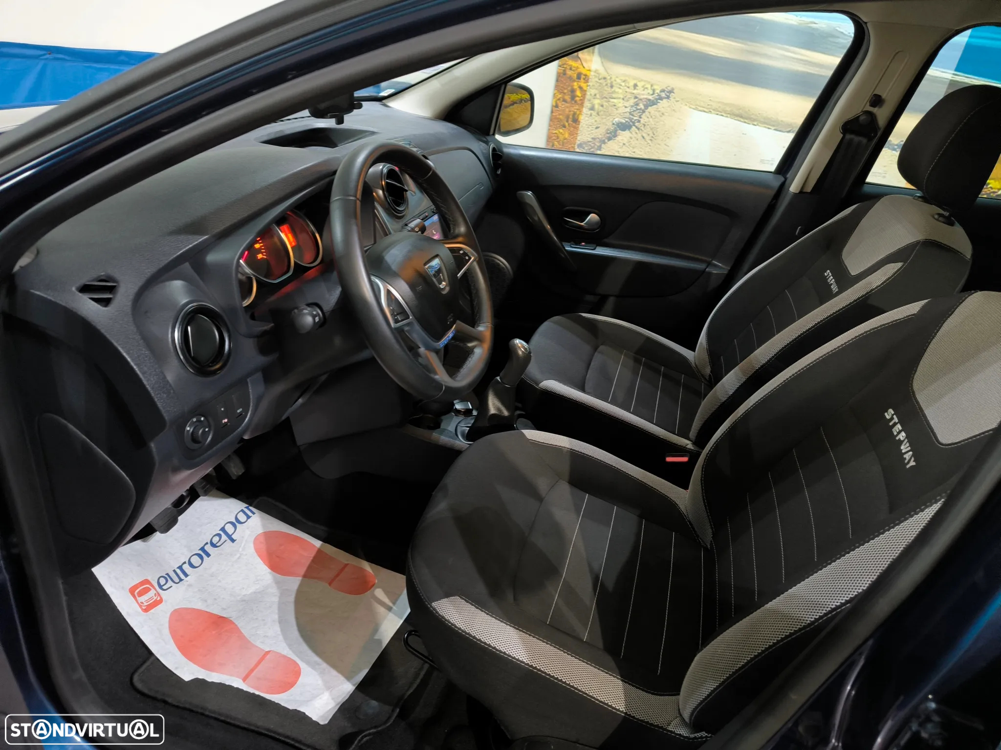 Dacia Sandero 0.9 TCe Stepway - 11