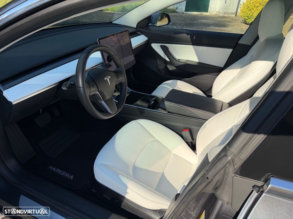 Tesla Model 3 2019 photo 4