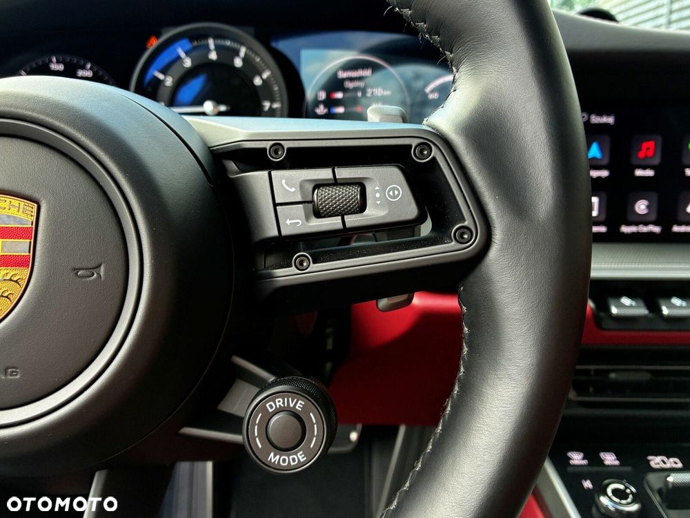 Porsche 911 - 26
