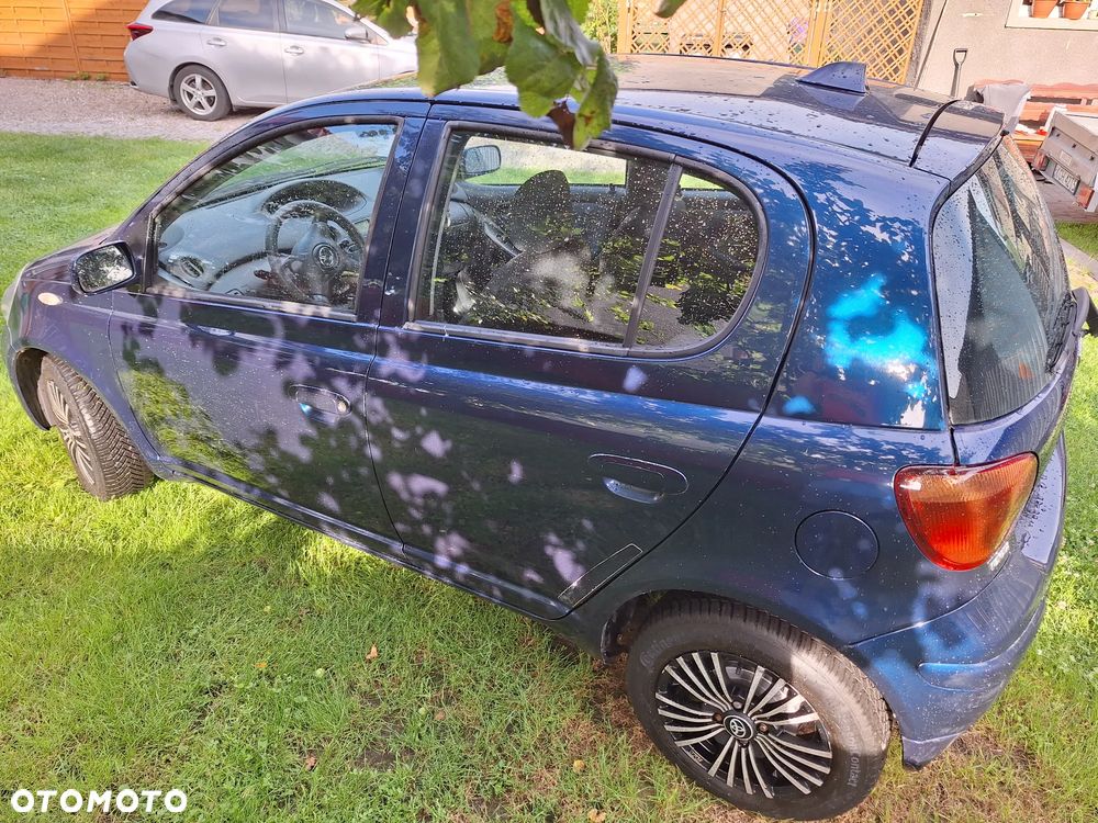 Toyota Yaris 1.4 D-4D Sol - 3