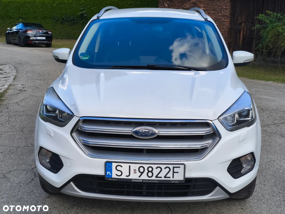 Ford Kuga 1.5 EcoBoost FWD Titanium ASS - 4