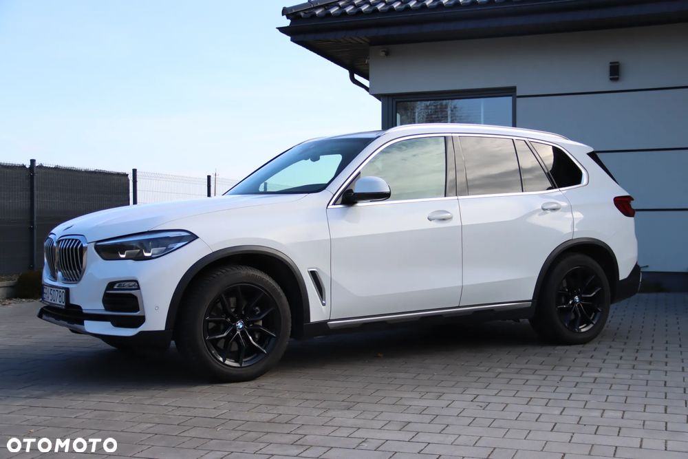 BMW X5 xDrive40i - 32