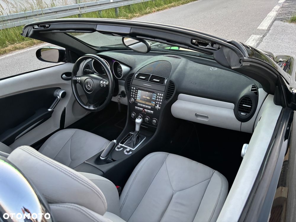 Mercedes-Benz SLK 280 7G-TRONIC Sport Edition - 24