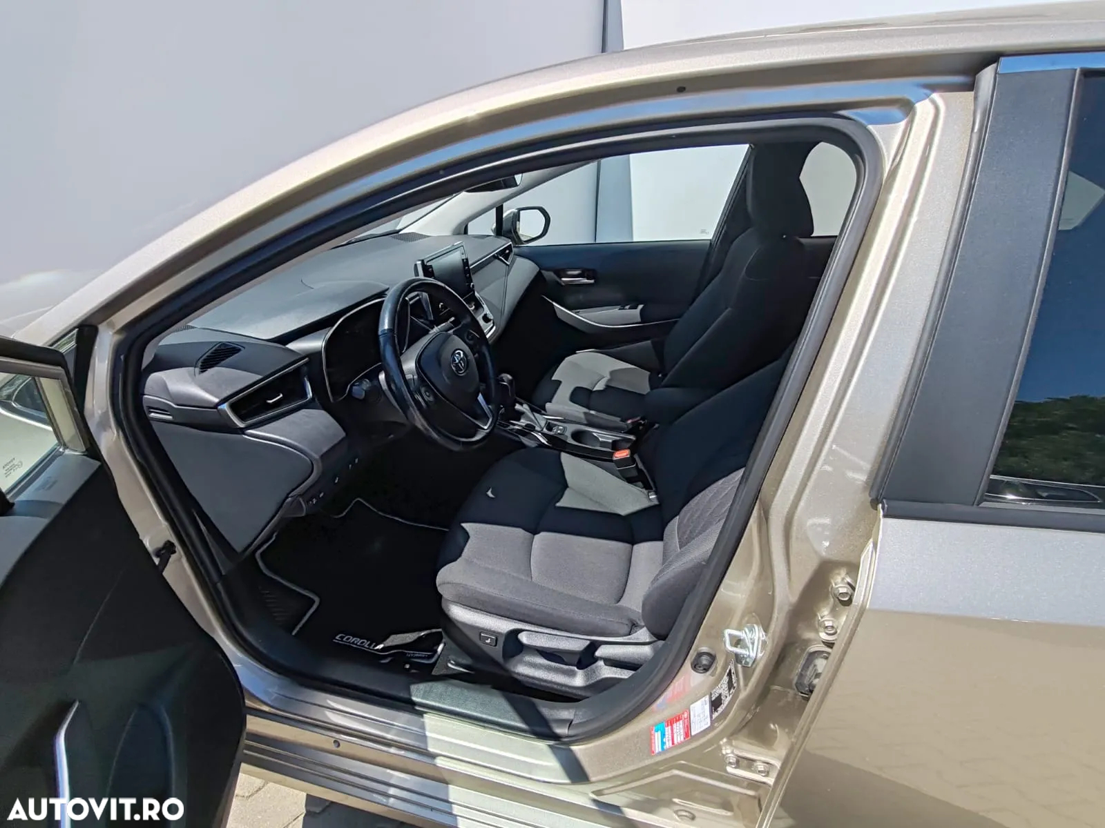 Toyota Corolla 1.8 HSD Dynamic - 4