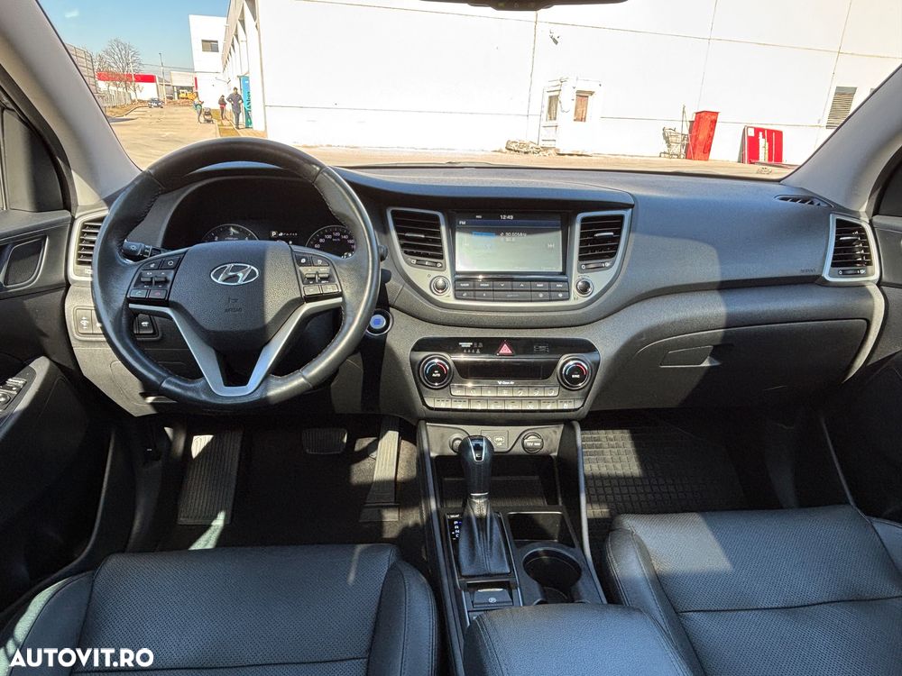 Hyundai Tucson 2.0 CRDI 4WD 6AT Luxury Pack+ - 18