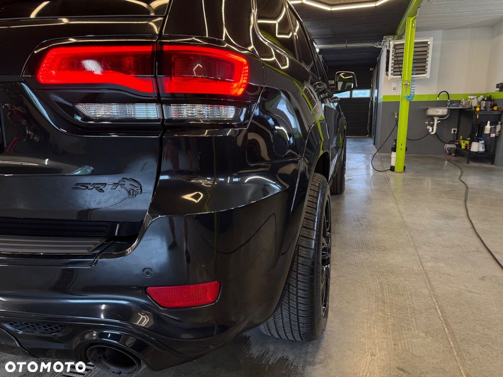 Jeep Grand Cherokee 6.4 V8 Hemi 4WD Automatik SRT - 36