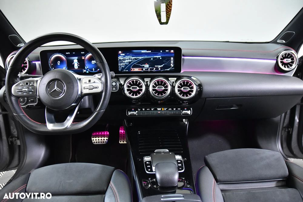 Mercedes-Benz CLA 180 d Coupe - 9