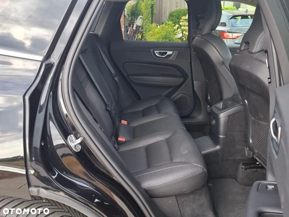 Volvo XC 60 - 8