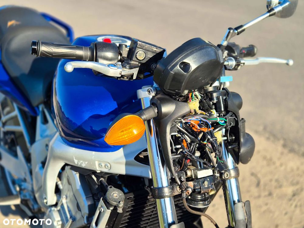 Yamaha FZ6 - 10
