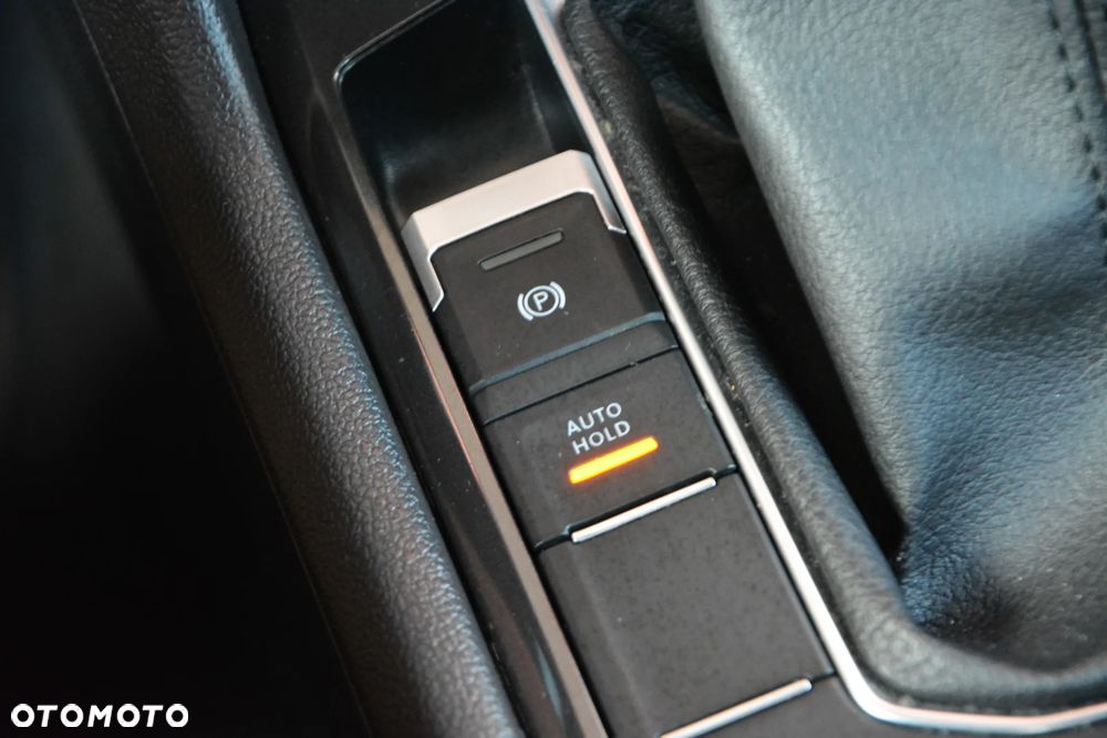 Volkswagen Tiguan 2.0 TDI BMT SCR Comfortline - 16