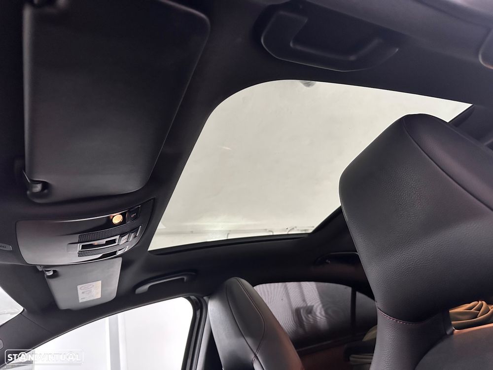 Mercedes-Benz A 200 d AMG Line - 10
