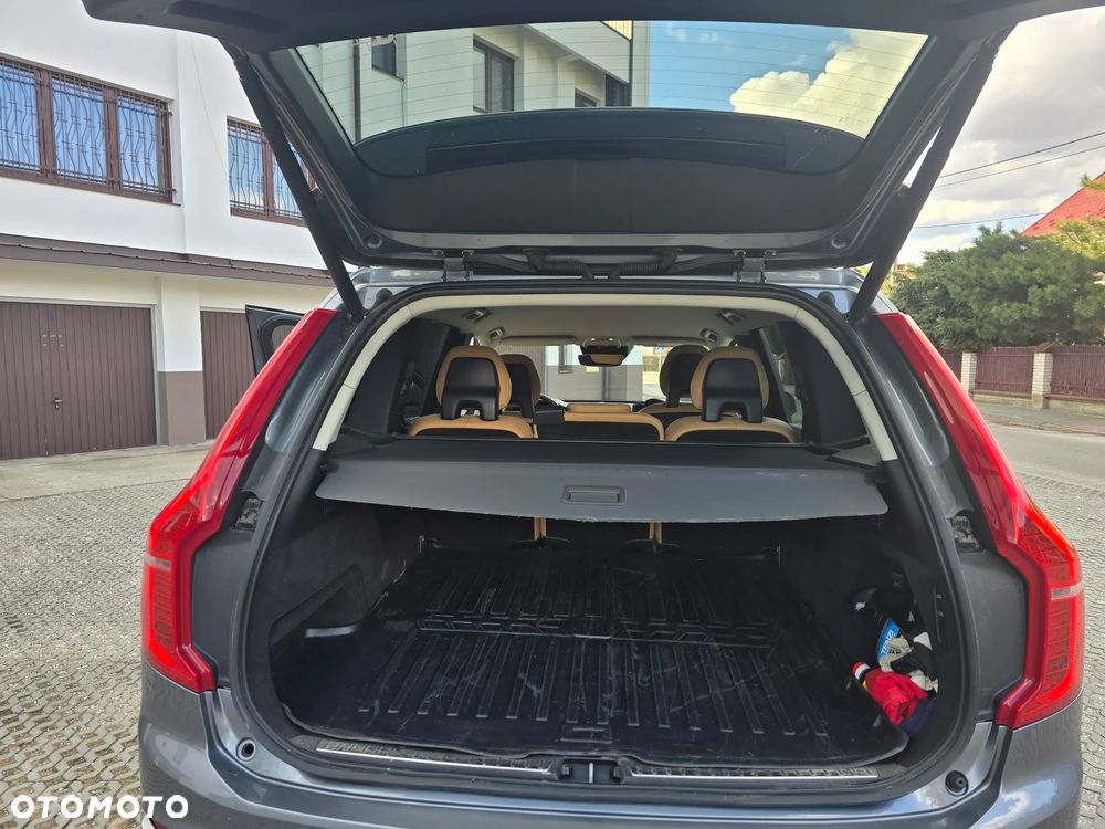 Volvo XC 90 D5 AWD Inscription - 12