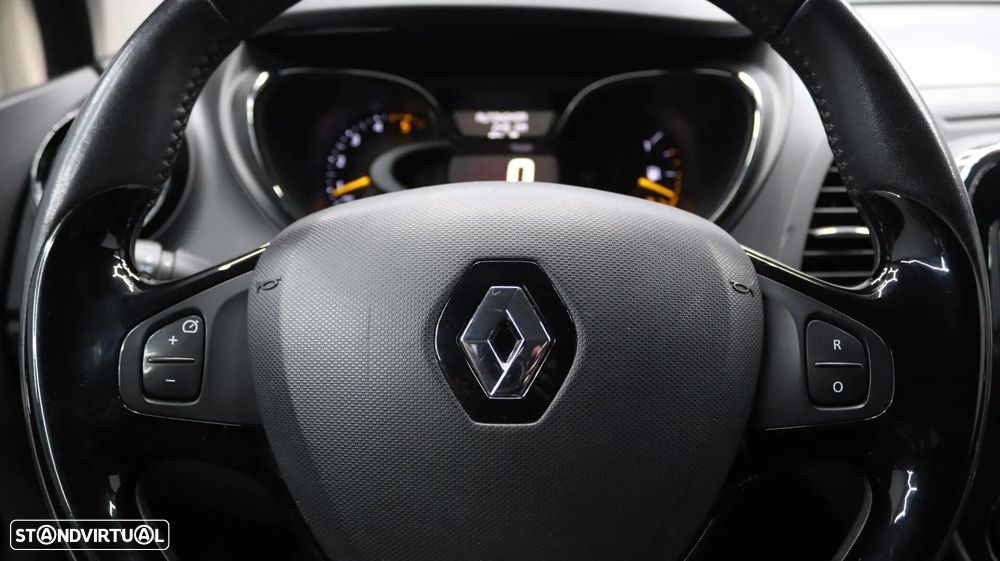 Renault Captur 1.5 dCi Exclusive - 11