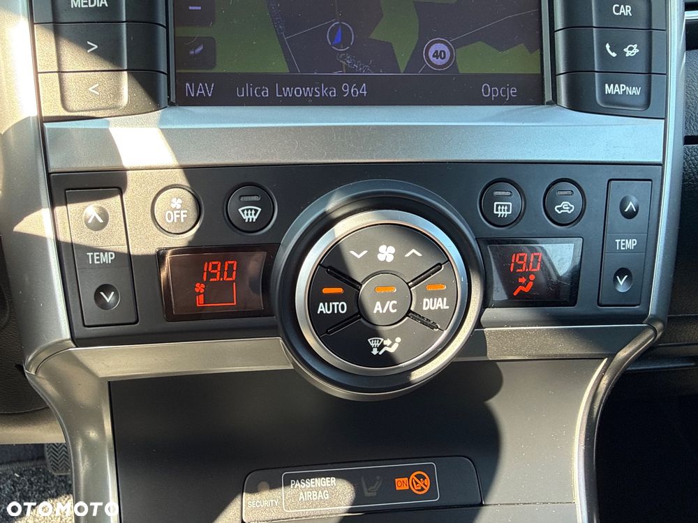 Toyota Verso 1.8 5-Sitzer Executive - 18