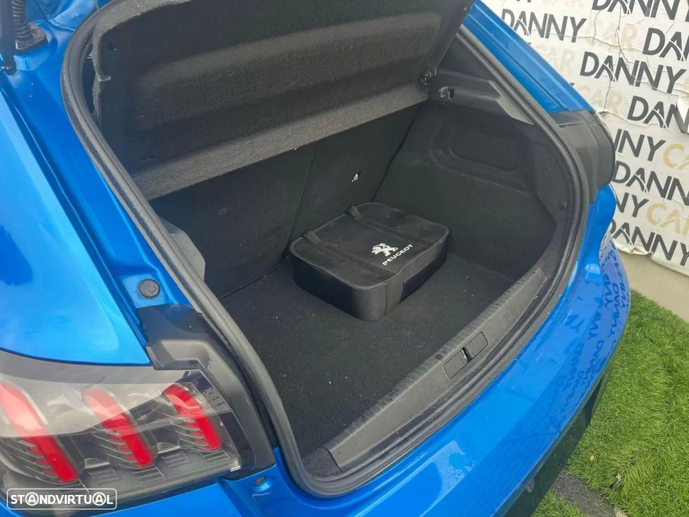 Peugeot e-208 50 kWh GT Line - 13