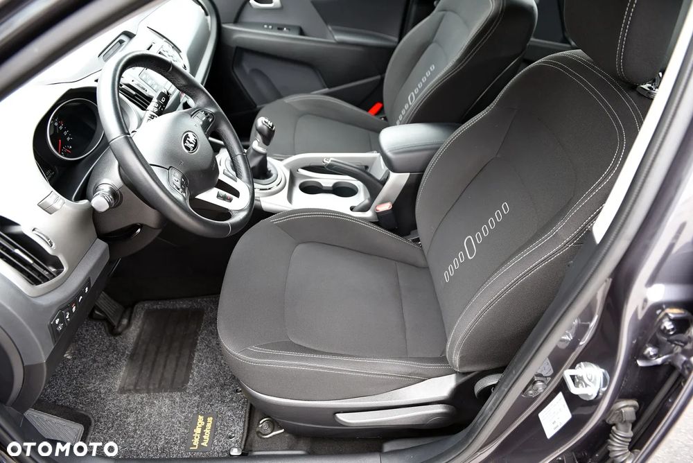 Kia Sportage 1.7 CRDI 2WD Attract - 19