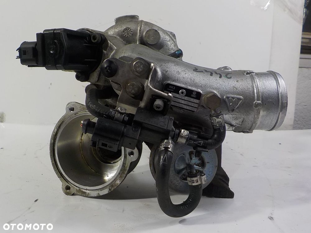 VOLKSWAGEN PASSAT B6 TURBOSPRĘŻARKA TURBINA 06F145701D - 2