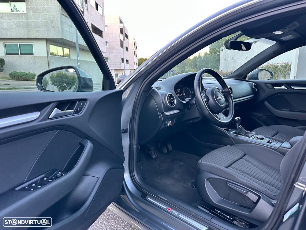 Audi A3 Sportback 1.6 TDI S-line - 22